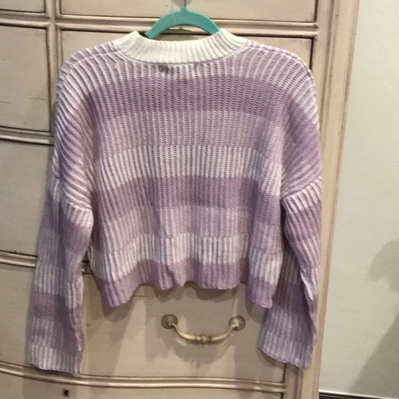 Sincerely Jules ladies cropped long sleeve sweater - Picture 2 of 4